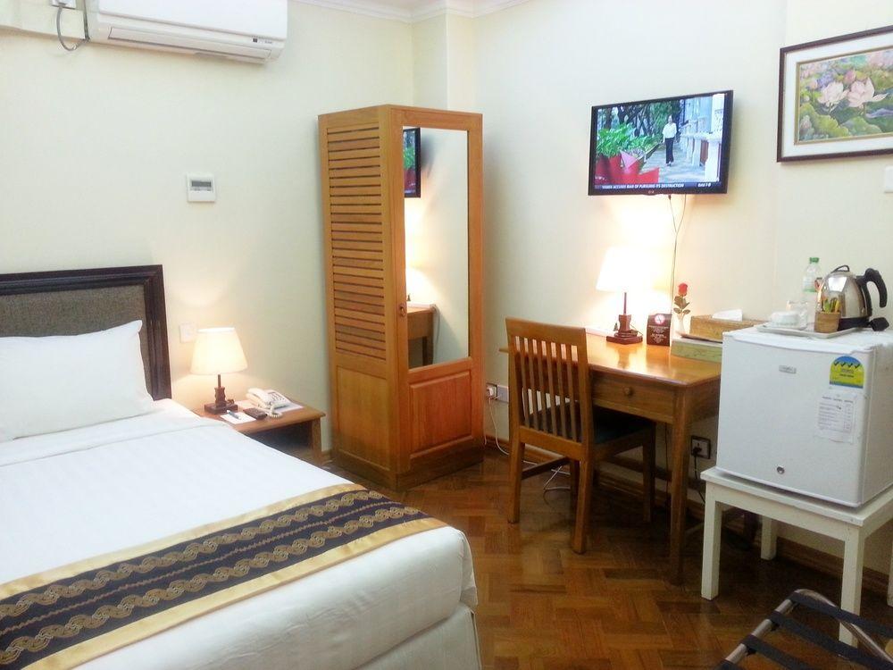 Grand Laurel Hotel Yangon Eksteriør bilde