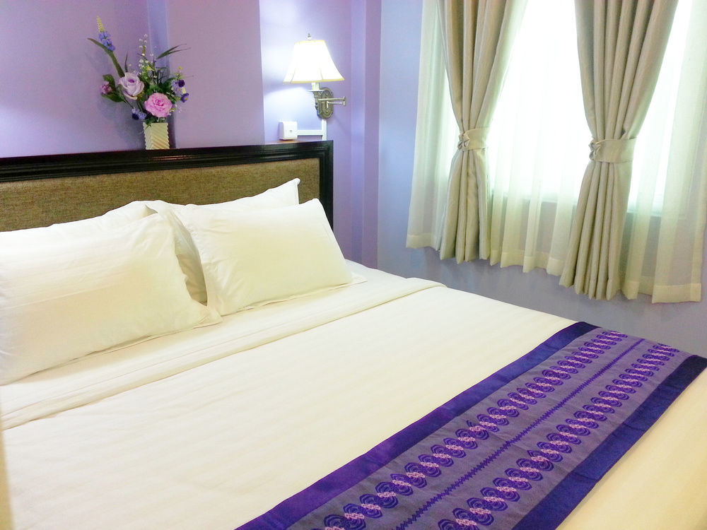 Grand Laurel Hotel Yangon Eksteriør bilde