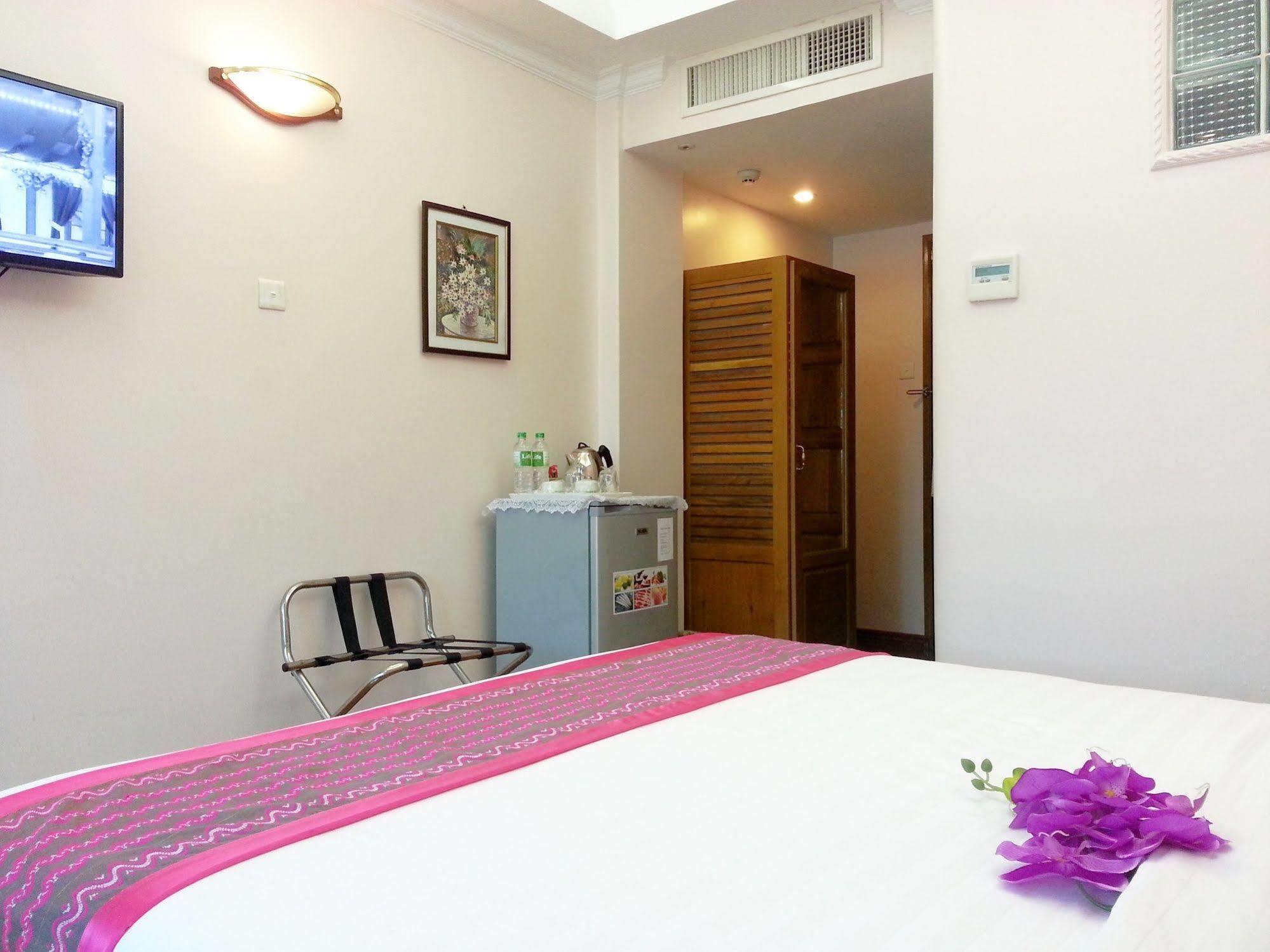 Grand Laurel Hotel Yangon Eksteriør bilde