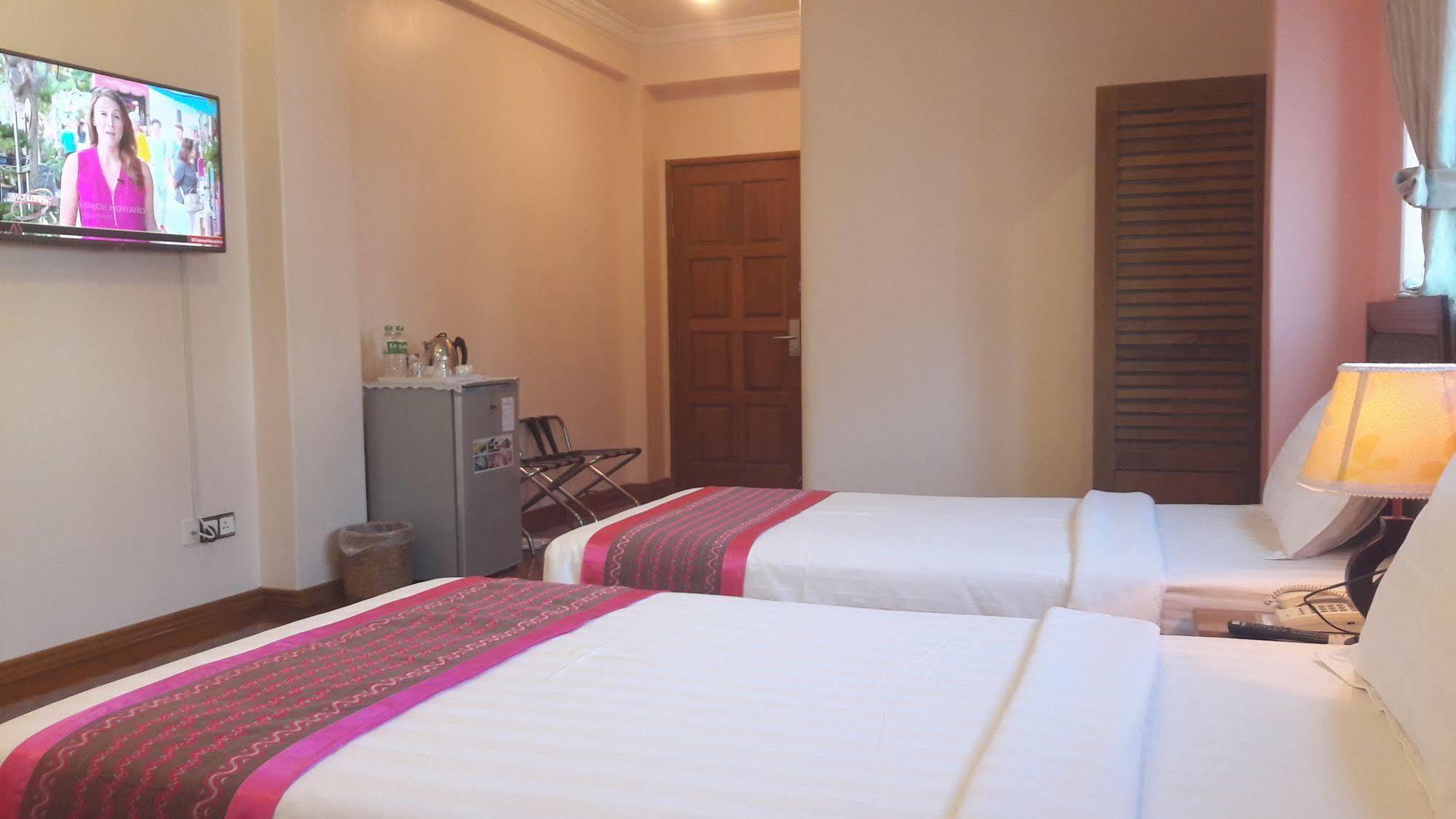 Grand Laurel Hotel Yangon Eksteriør bilde