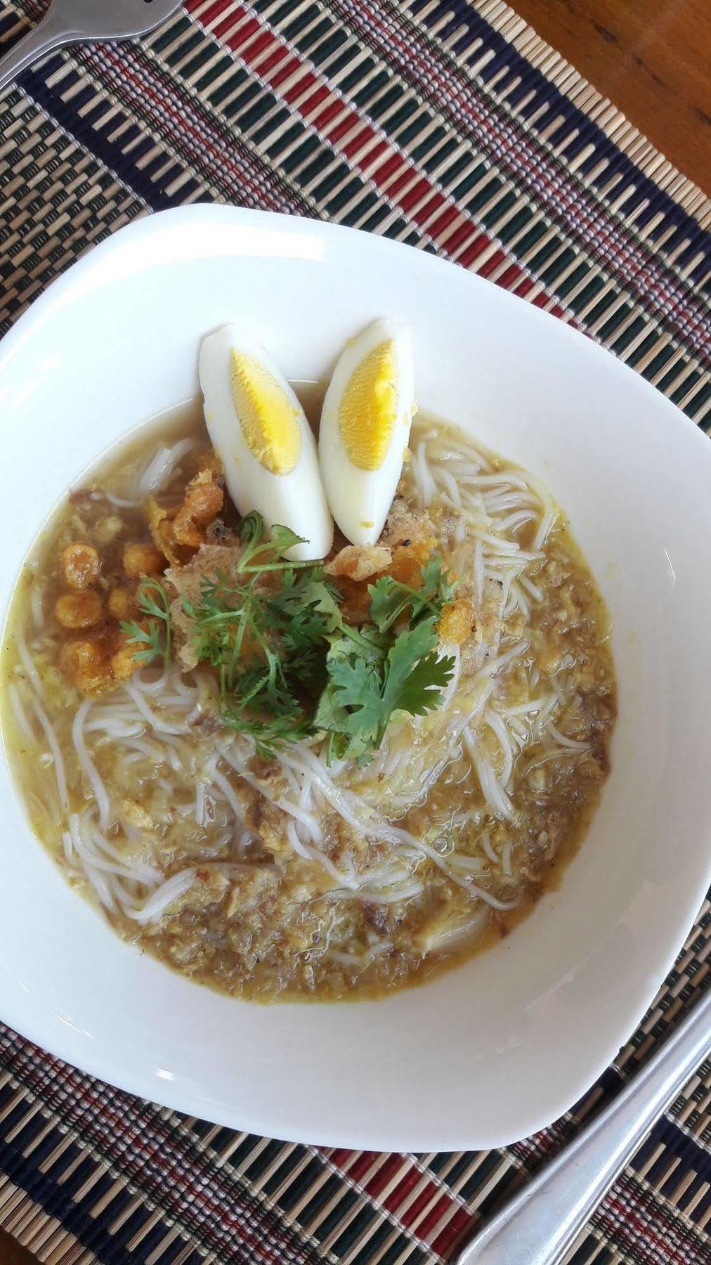 Grand Laurel Hotel Yangon Eksteriør bilde