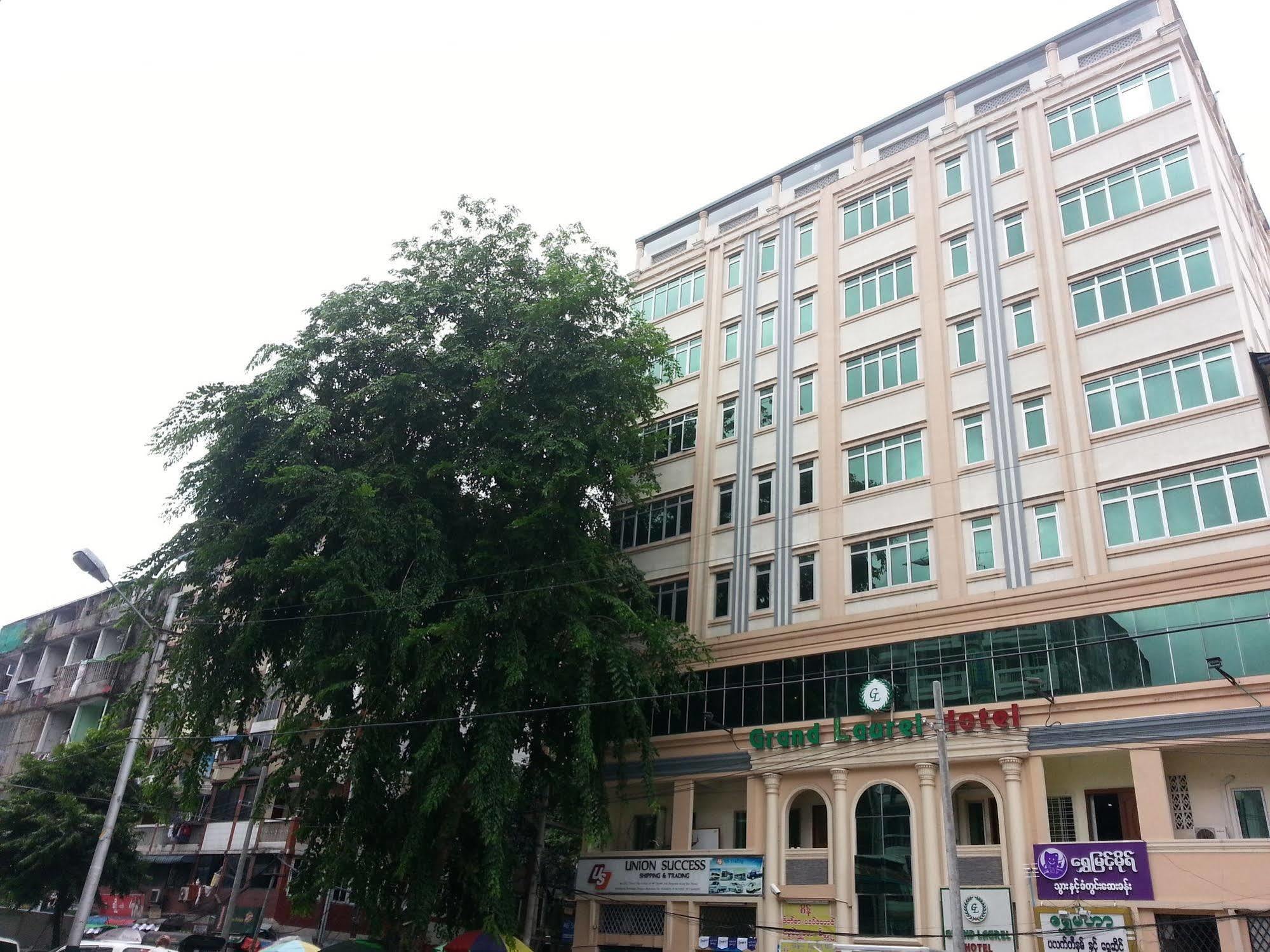 Grand Laurel Hotel Yangon Eksteriør bilde